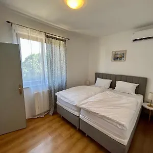 Mara2 Appartamento Kanfanar